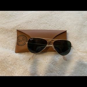 Black and Gold Women’s Ray Bans
